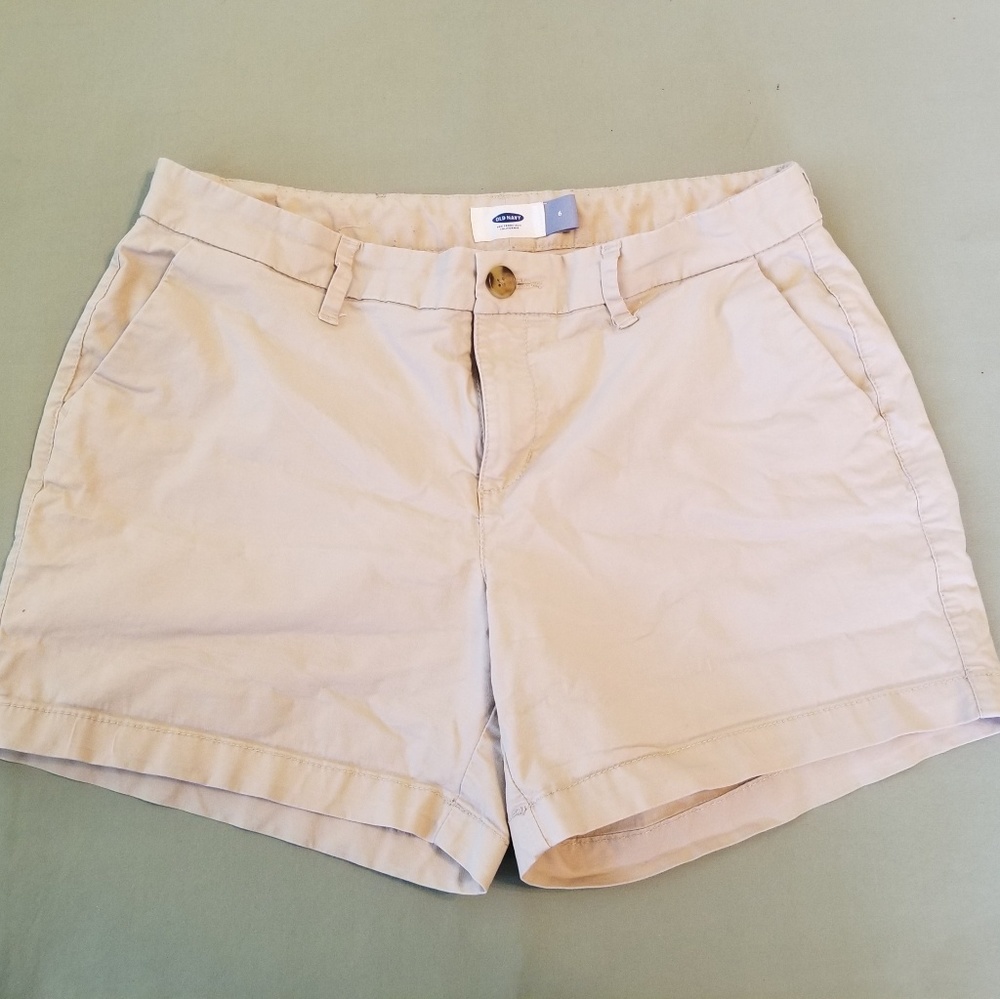 Old Navy Khaki Shorts Womens Stretch Size 6